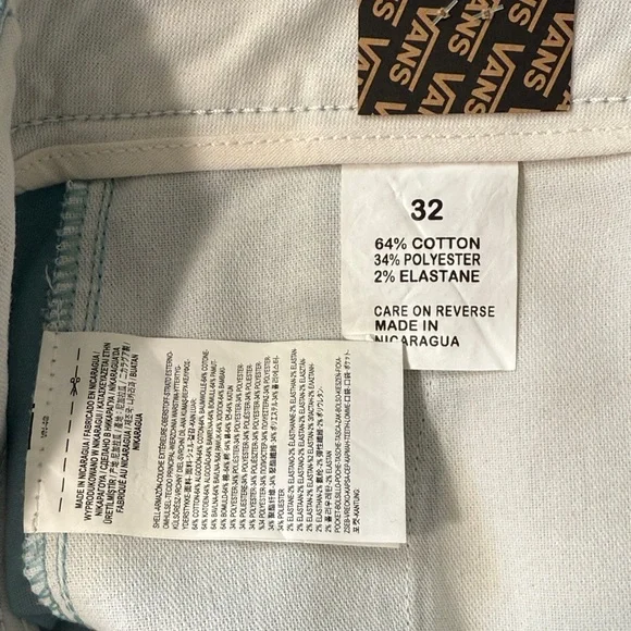 NWT Vans Authentic Men's Chino Sturdy Stretch Shorts Size 32 - Picture 4 of 5